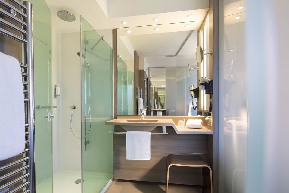 Shower, free toiletries, hair dryer, towels