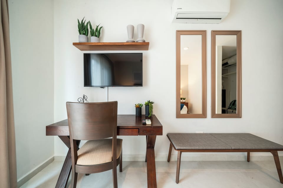 Design Penthouse, 2 Bedrooms | 1 bedroom, in-room safe, desk, iron/ironing board