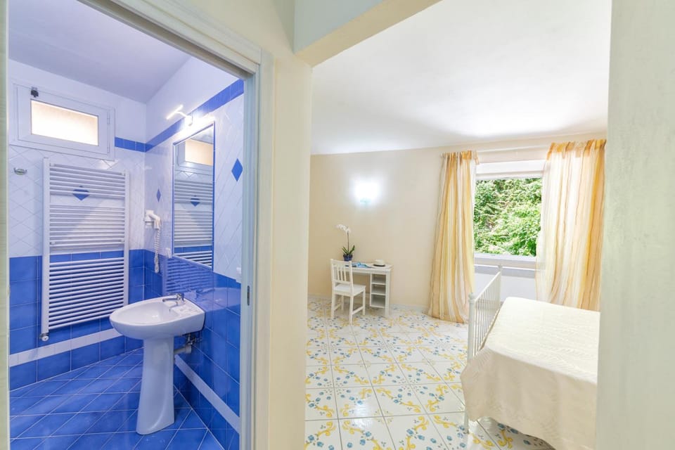 Free toiletries, hair dryer, bidet