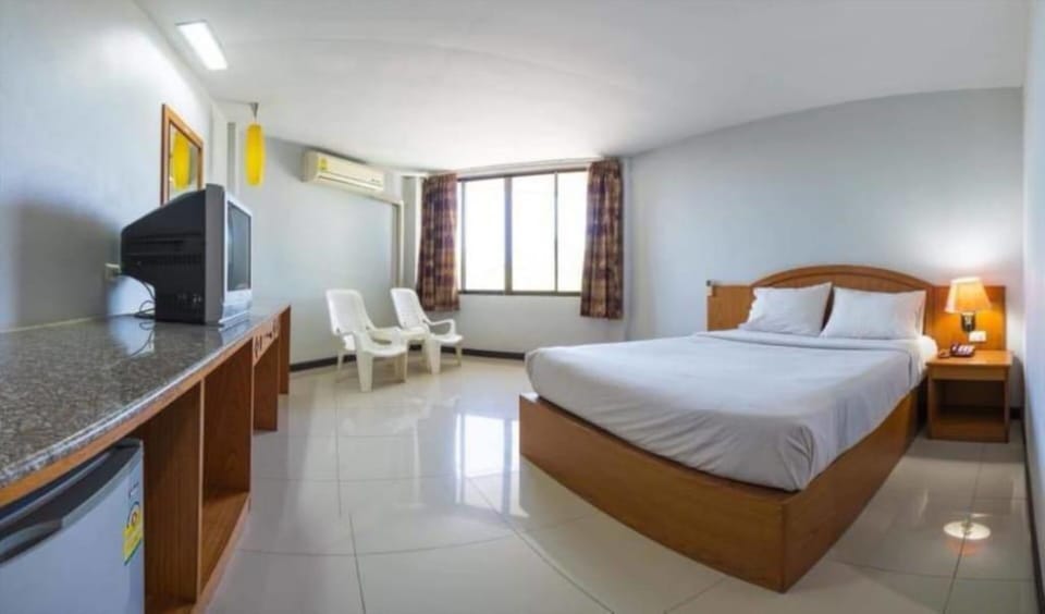 Standard Double Room | Free WiFi