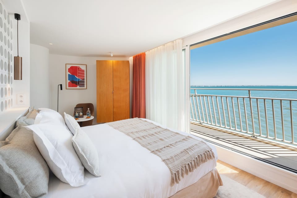 Panoramic Double Room, Oceanfront | Premium bedding, minibar, in-room safe, blackout drapes