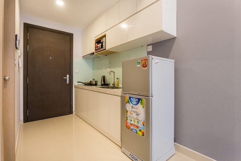 In-room safe, desk, laptop workspace, iron/ironing board