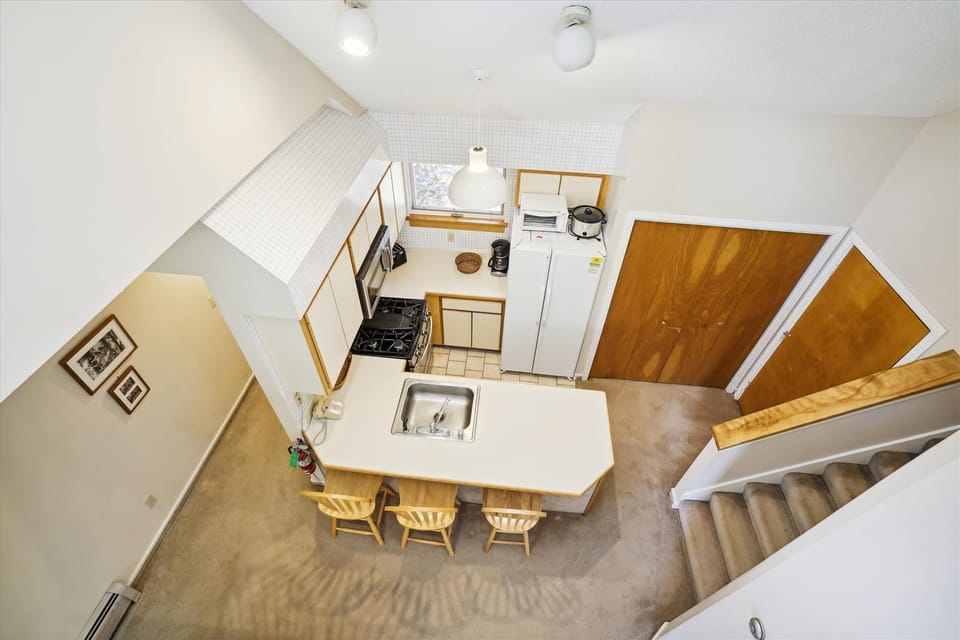 Aerial view of the kitchen.