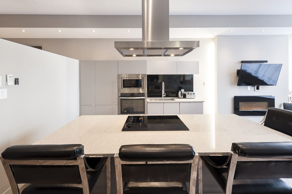 Fully equipped kitchen - utensils, pots and pans available inside cabinets