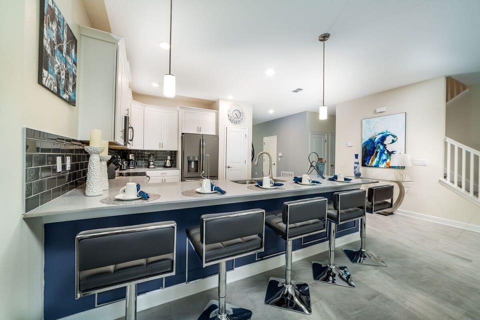 Kitchen Area Seating