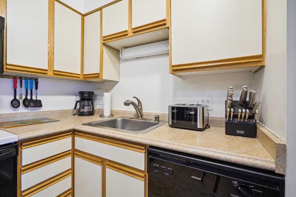 This kitchen has a dishwasher.