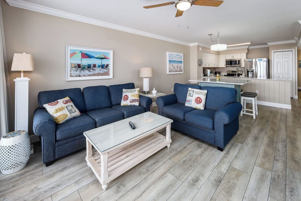Living room - Lots of memories can be made here!