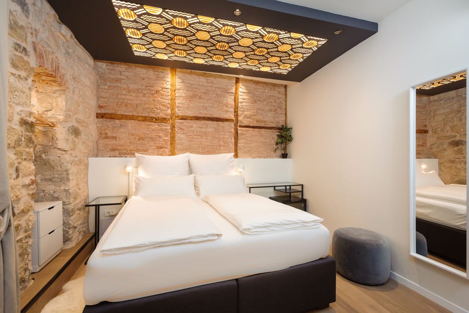 Luxury Double Room (2) | Minibar, in-room safe, iron/ironing board, free WiFi