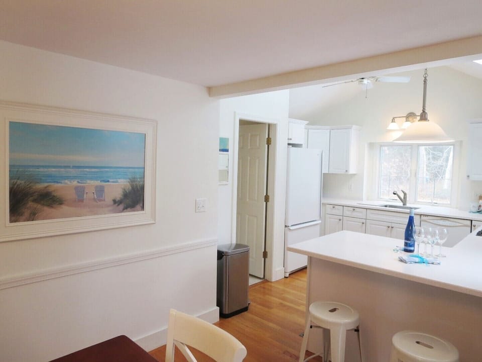 Breakfast bar has 2 stools - 142 George Ryder Road Chatham Cape Cod - New England Vacation Rentals