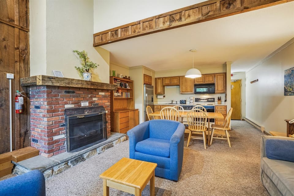 Great views of all your main living spaces