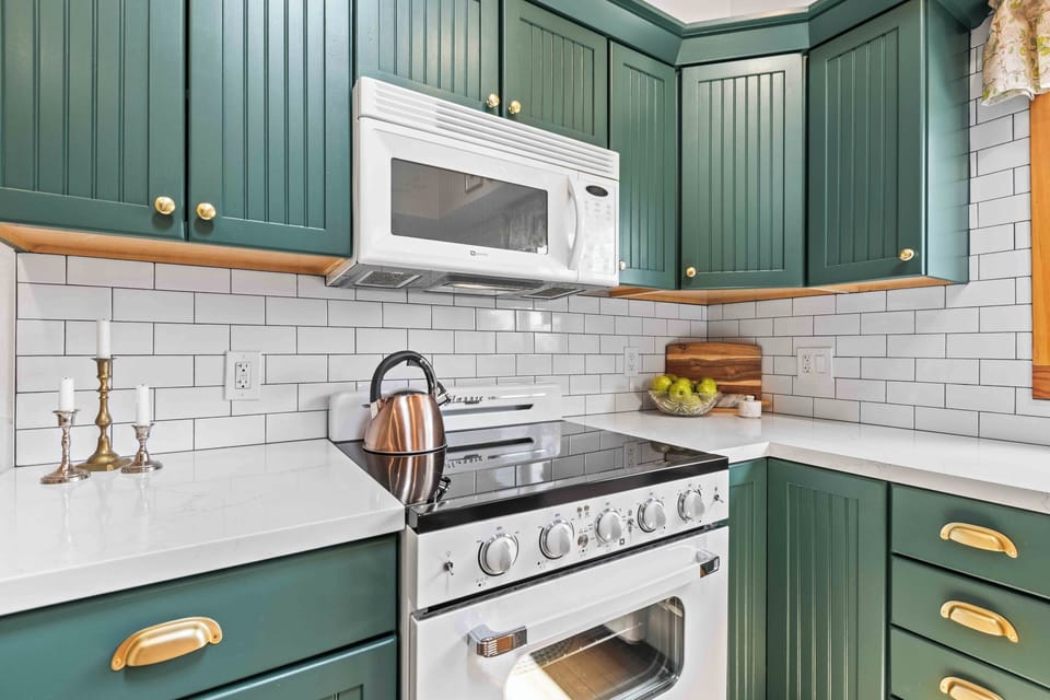 Kitchen - Summer