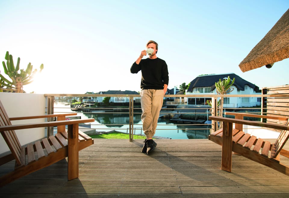 Luxury Twin Guest Suite | In-room safe, individually decorated, individually furnished, desk