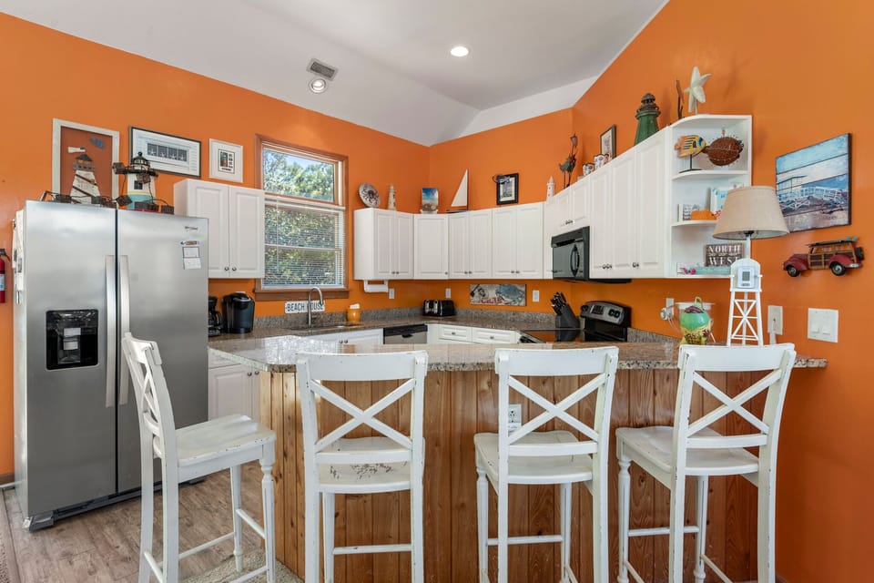 M859: Flip Flops | Top Level Kitchen