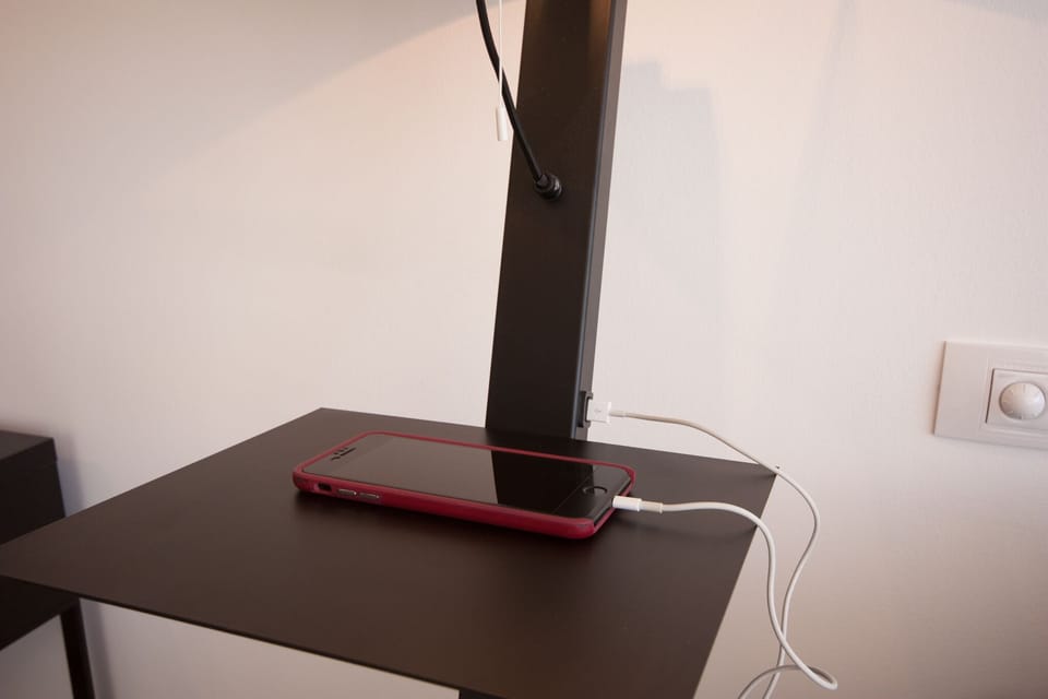 Living room lamp includes USB charging ports