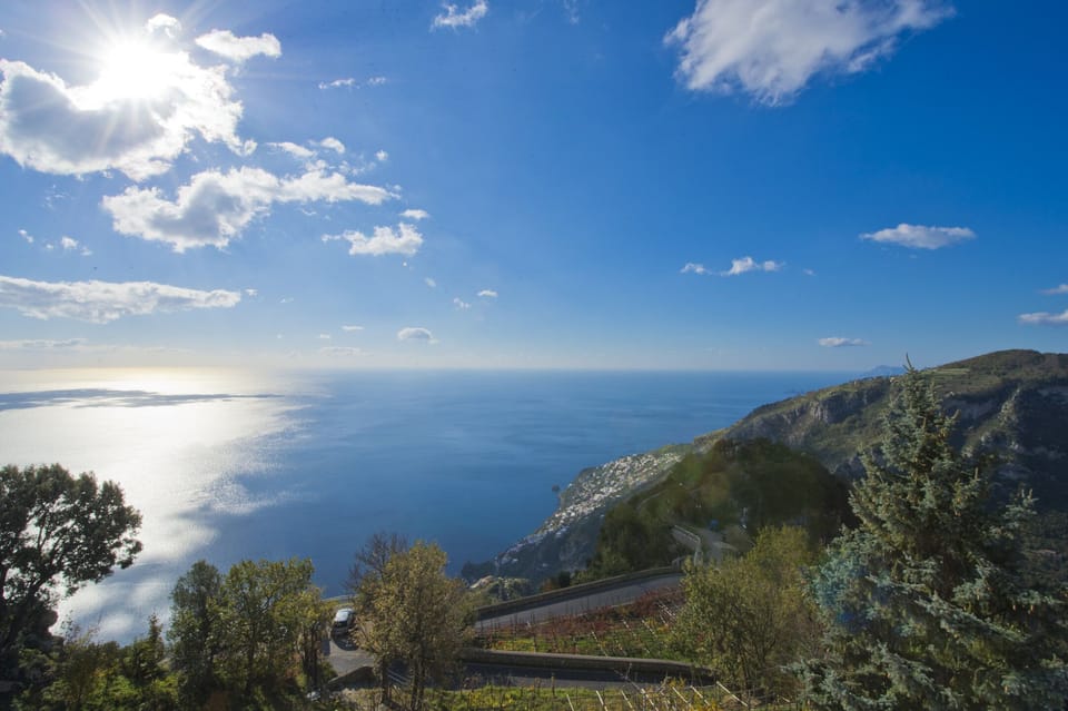 Wonderful Property with Beautiful Sea View Terraces and Jacuzzi Villa in Furore