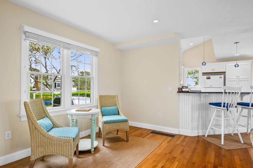 Quaint sitting area just off the living room- 24 Sea Mist Lane Chatham Cape Cod New England Vacation Rentals