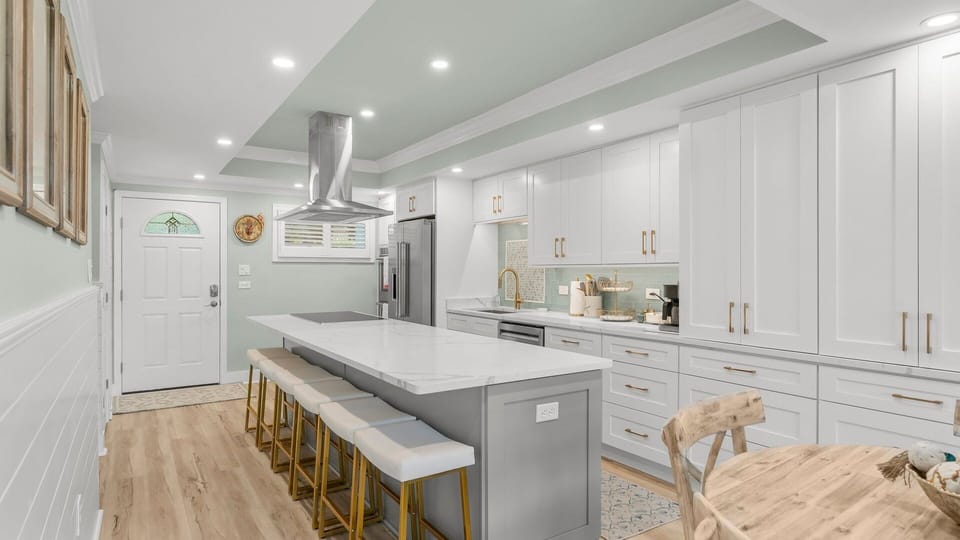 5-custom-22400FrontBeachRd53-15