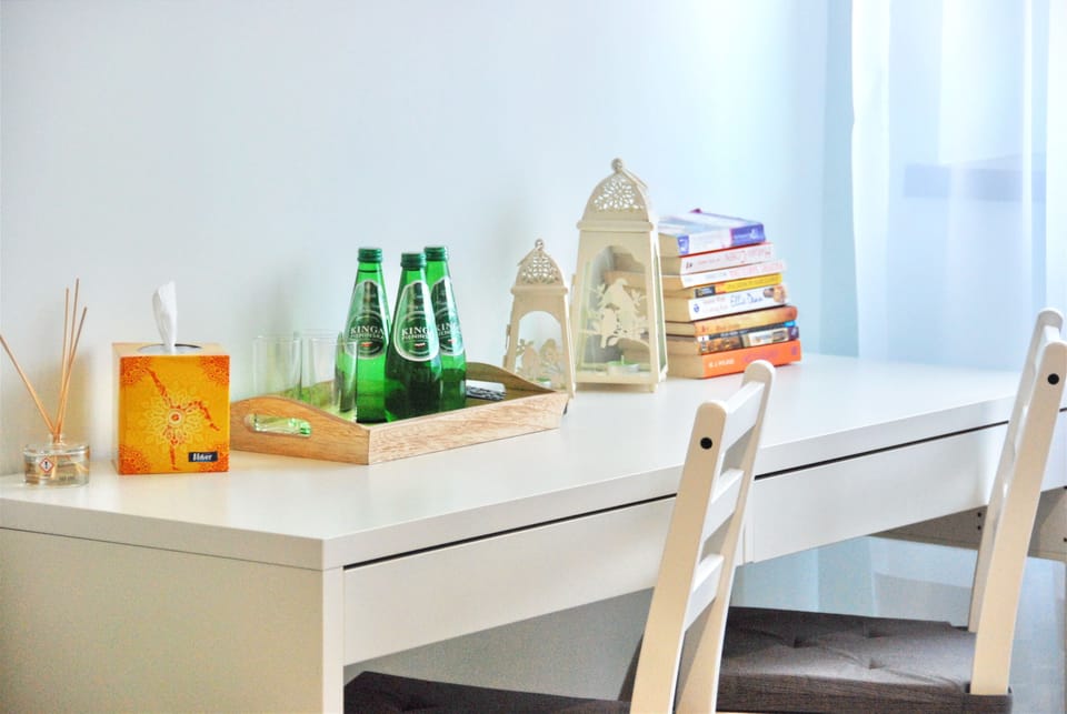 Standard Triple Room | Desk, iron/ironing board, cribs (free), WiFi (free)