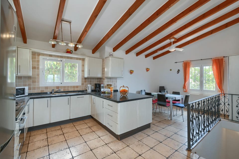 Kitchen-dining room
