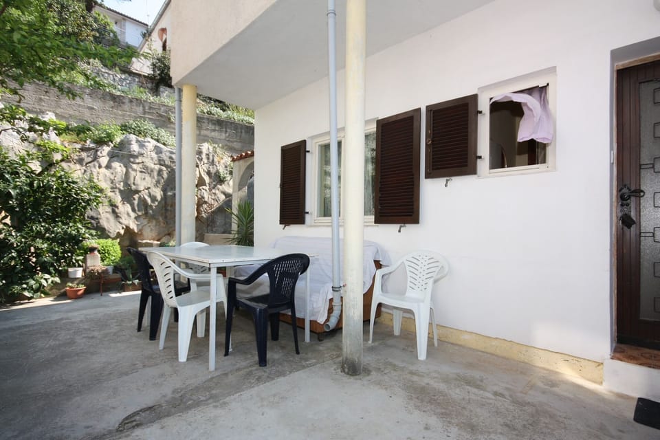 Terrace 2