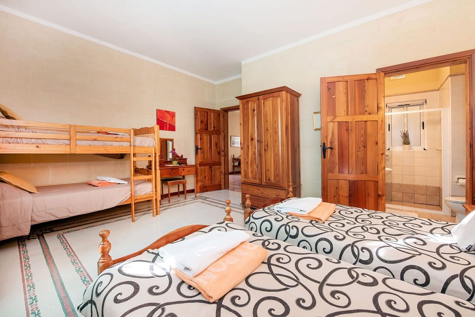 Bedroom of Djar ta' Menzja 1 Gozo villa