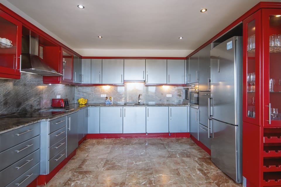 Open kitchen