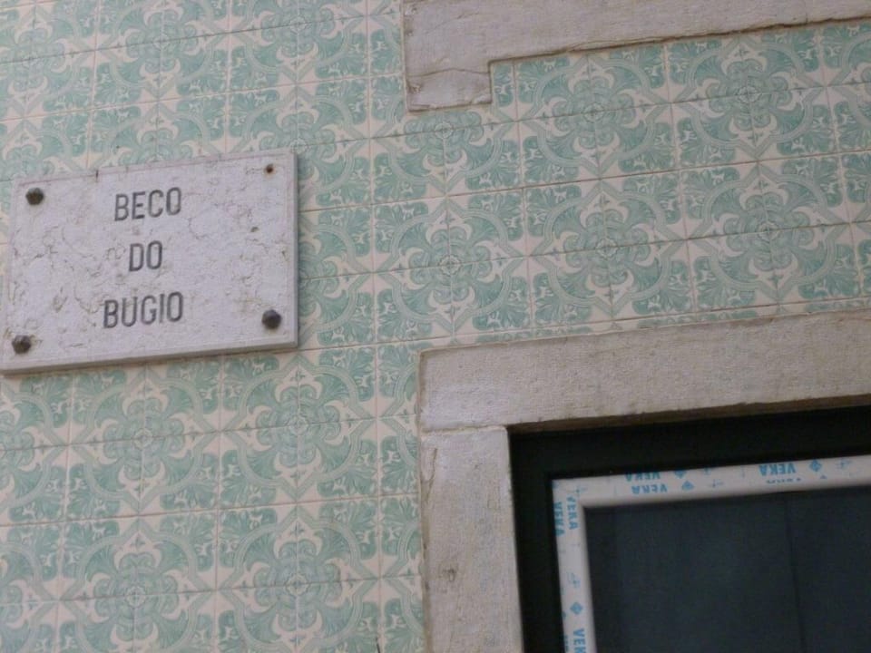 house's street