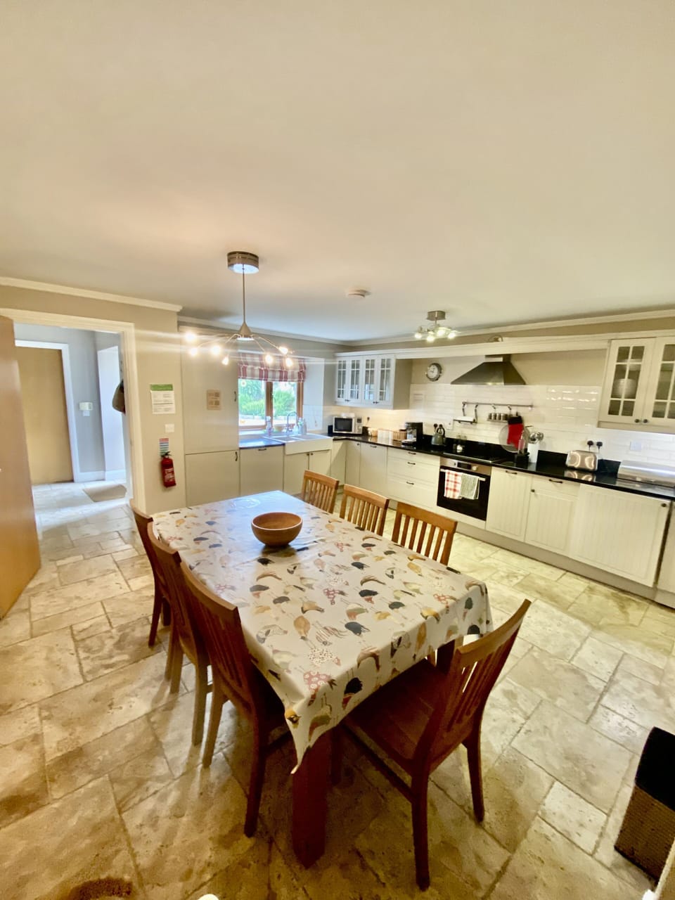 Kitchen Dining Room at Decoy Country Cottages
