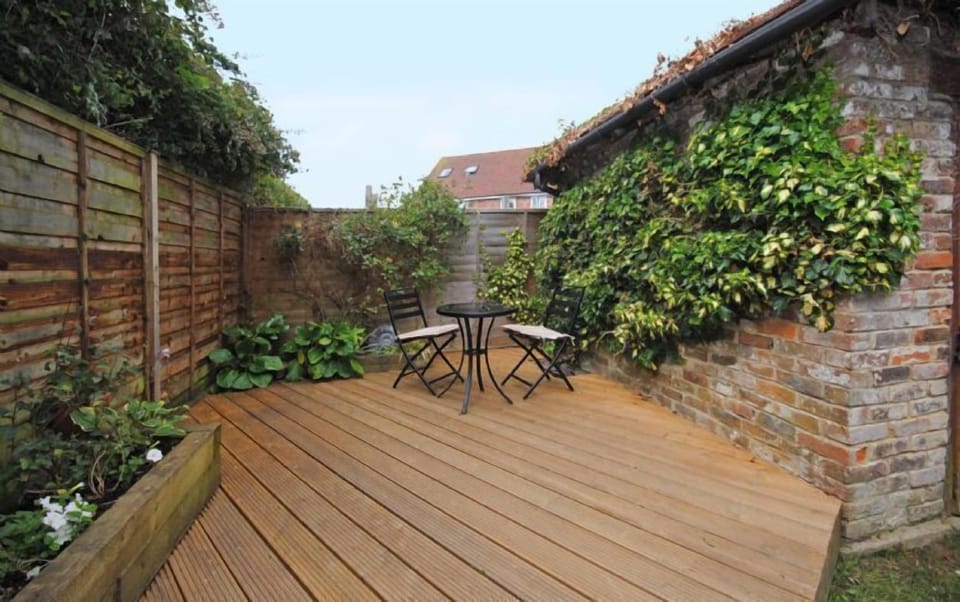 Decking area
