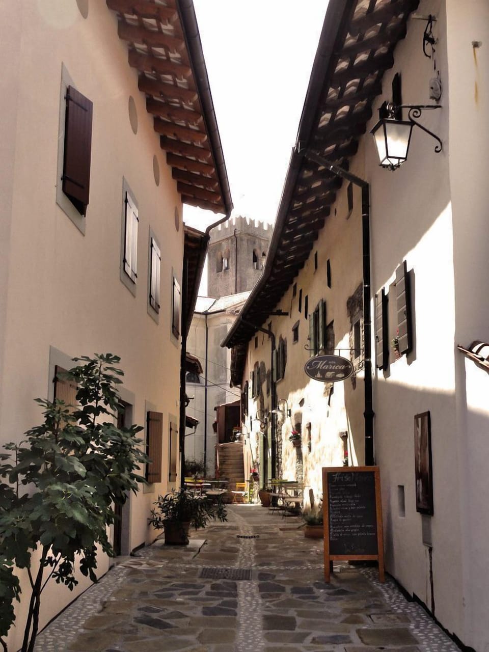 Smartno town narrow streets