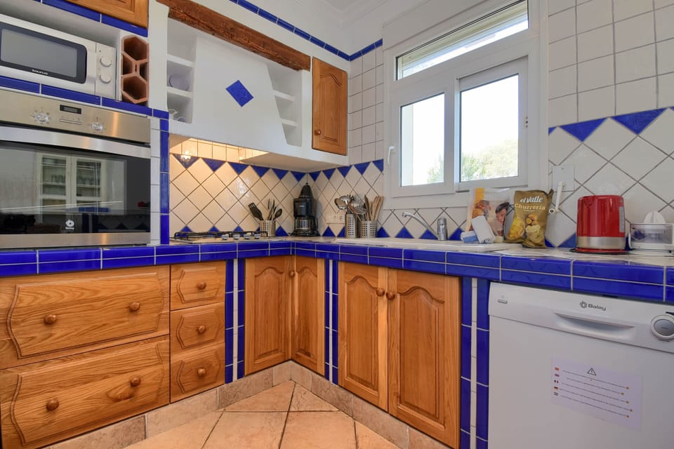 Open kitchen