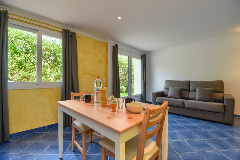 Living-dining room