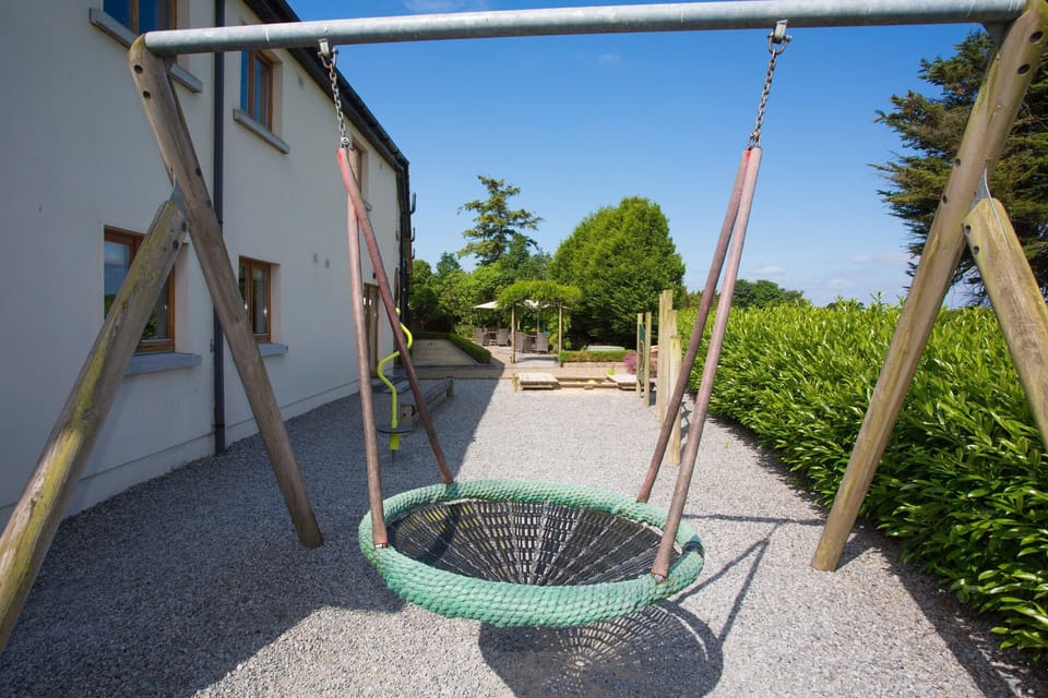 Swing at Decoy Country Cottages
