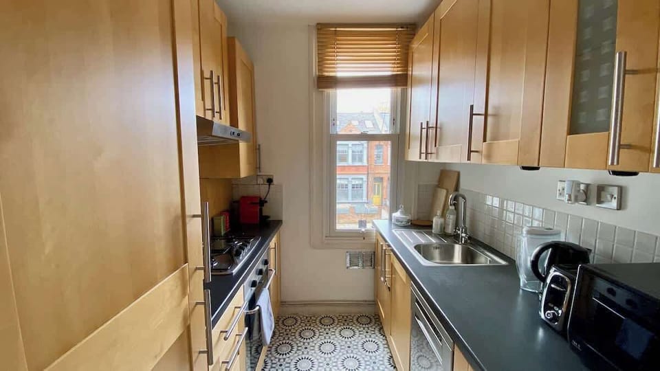 Small but well equipped kitchen