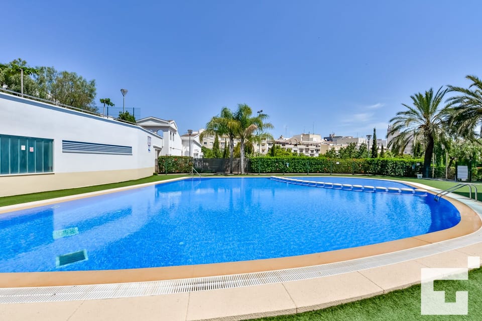 Communal swimming pool