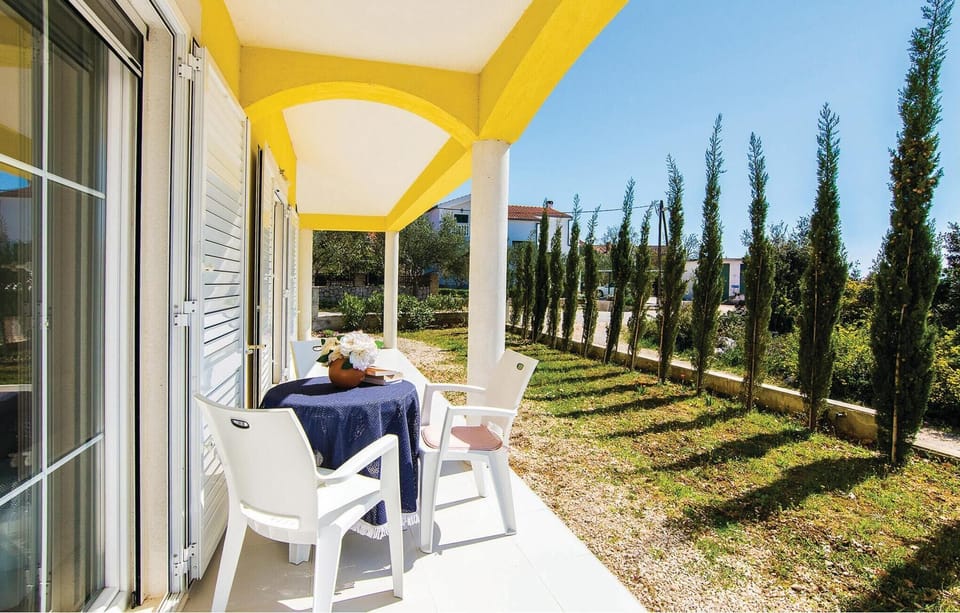 balcony-terrace