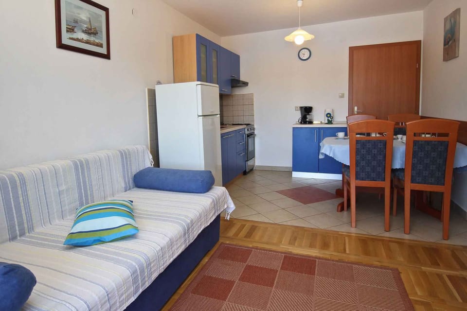 living/bedroom