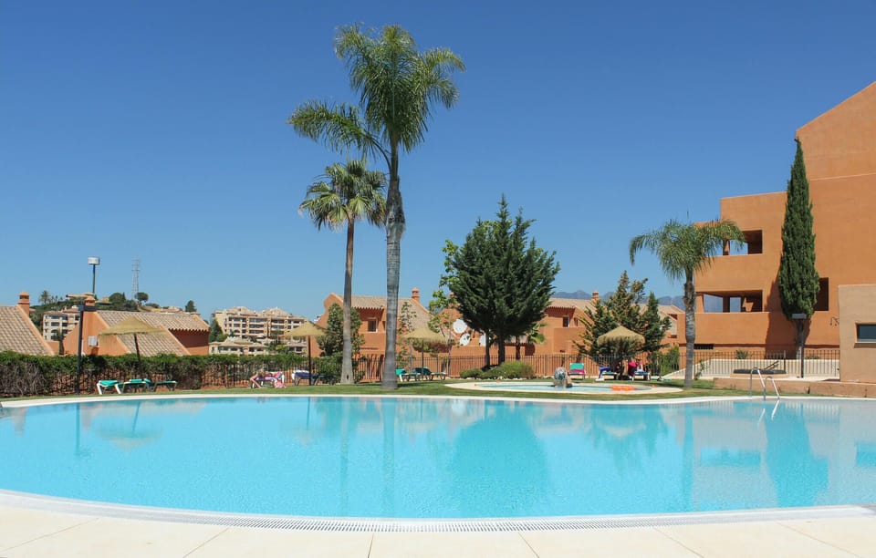 pool