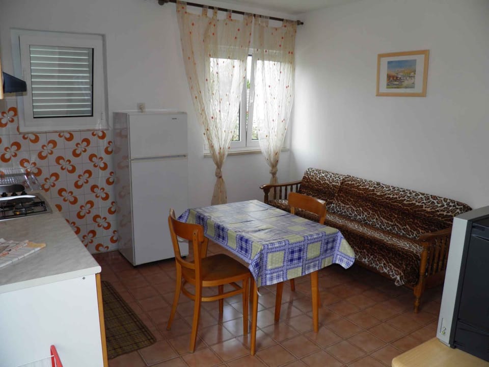 living/bedroom