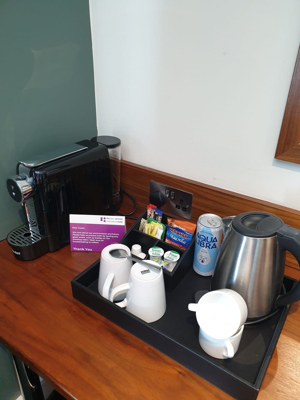 Executive Double Room | In-room safe, desk, iron/ironing board, WiFi (free)