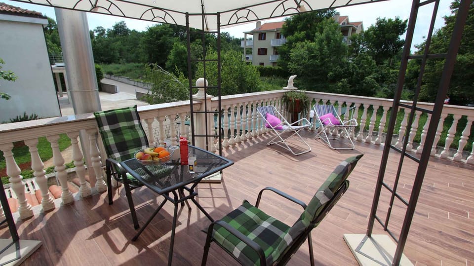 terrace