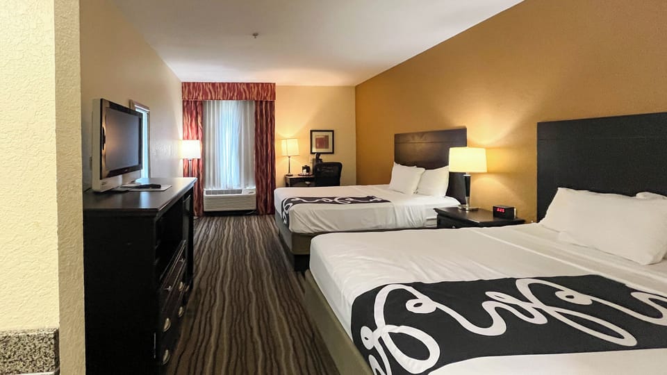 Desk, blackout drapes, iron/ironing board, free WiFi