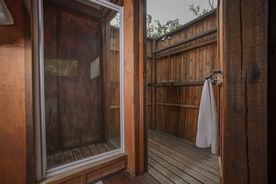 Standard Room | Interior entrance
