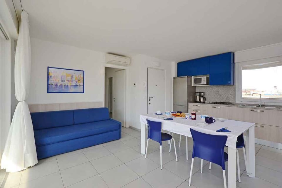 living/bedroom