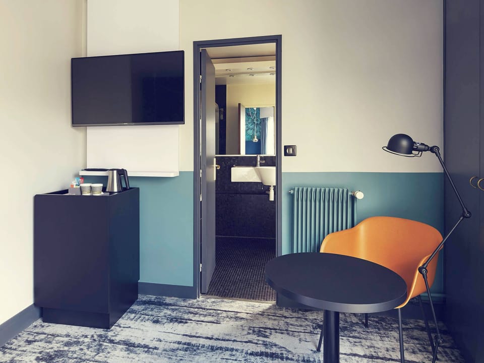 Premium bedding, pillowtop beds, free minibar, in-room safe