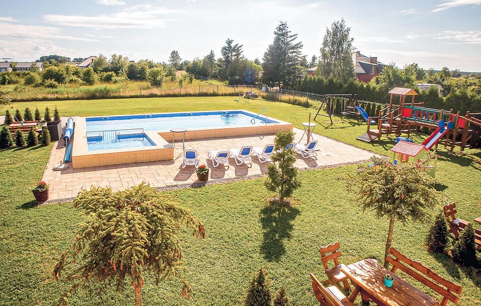 pool