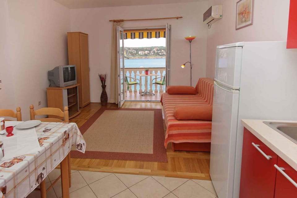 living/bedroom