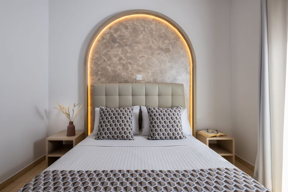 Standard Double Room | Soundproofing, iron/ironing board, free WiFi, bed sheets