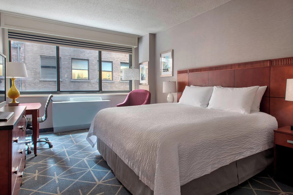Egyptian cotton sheets, premium bedding, in-room safe, desk