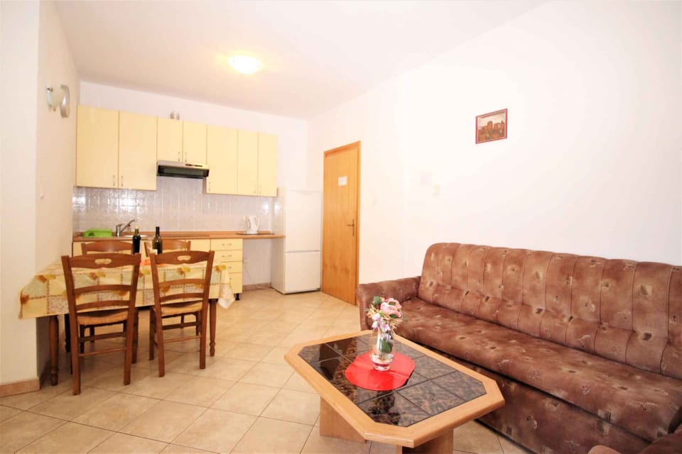 living/bedroom